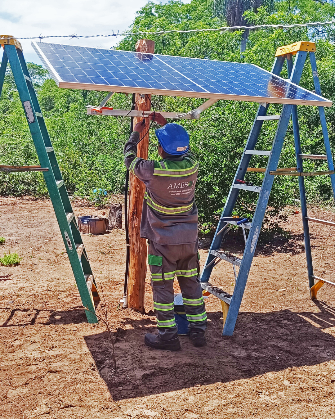 Implementación de proyecto de electrificación sostenible en comunidades indígenas de San Lorenzo Viejo y San Lorenzo Nuevo. ⚡